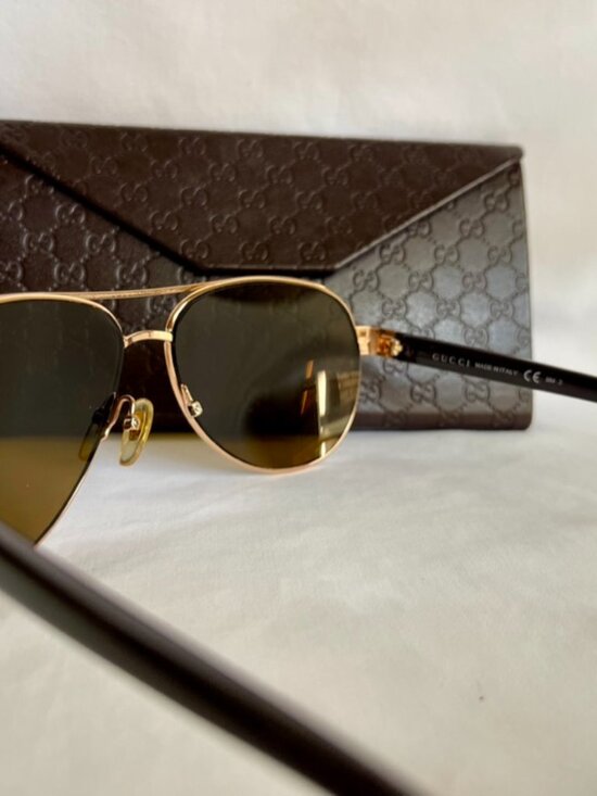 Gucci Aviator, Rose gold sunglasses, original case, like new main image 9